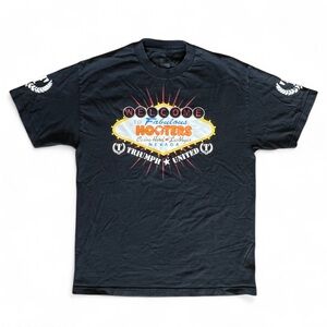 Hooters x Triumph United Tee